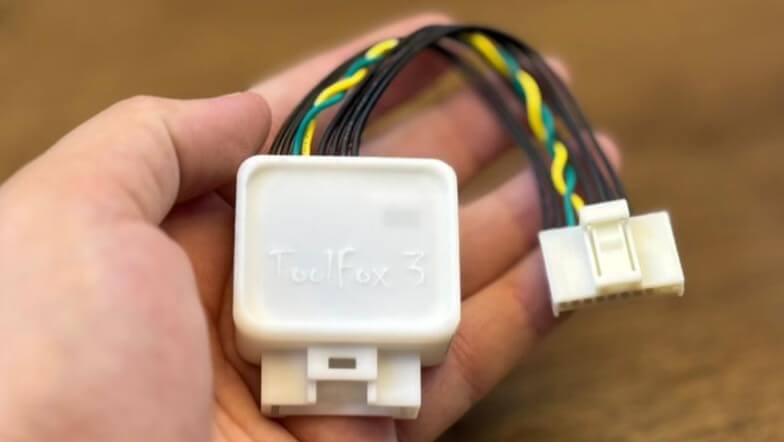 ToolFox 3 - Tesla Salvage Supercharger Unblock Device