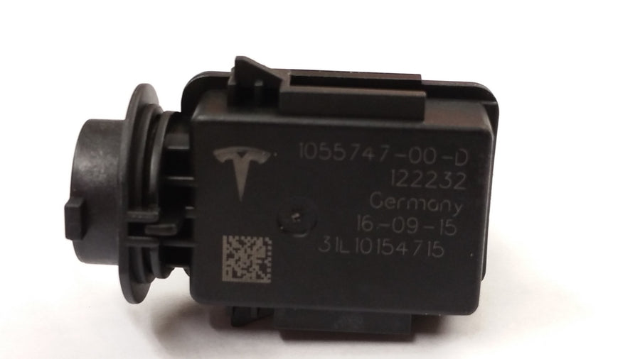 Air Quality Sensor 1055747-00-F - Tesla part photo