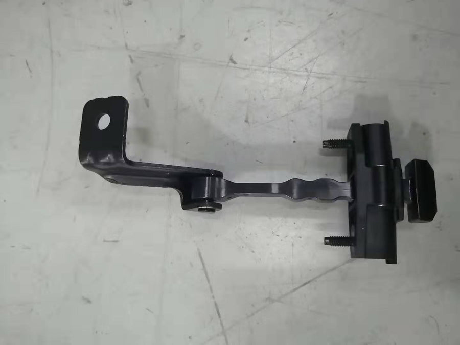 Front Door Check Strap for Tesla Model 3 1089507-00-D, 1110298-00-D - Tesla part photo (1089507-00-D)