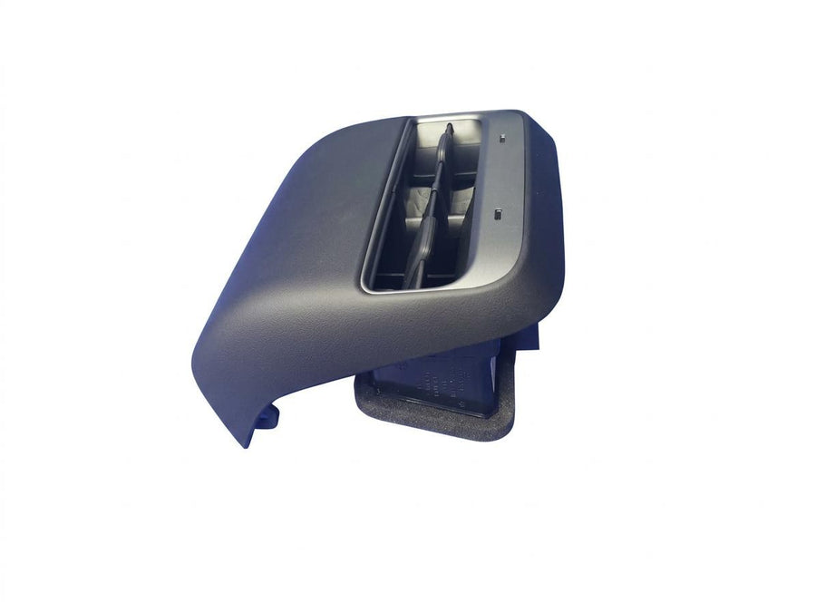 Console, Rear Air Vent Pan Asy, Prem 1111072-00-E - Tesla part photo - 1111072-00-E / Original