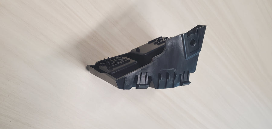 Tail Lamp Bracket Assembly for Tesla Model Y 1506968-00-E, 1506969-00-D - Tesla part photo (1506968-00-E)