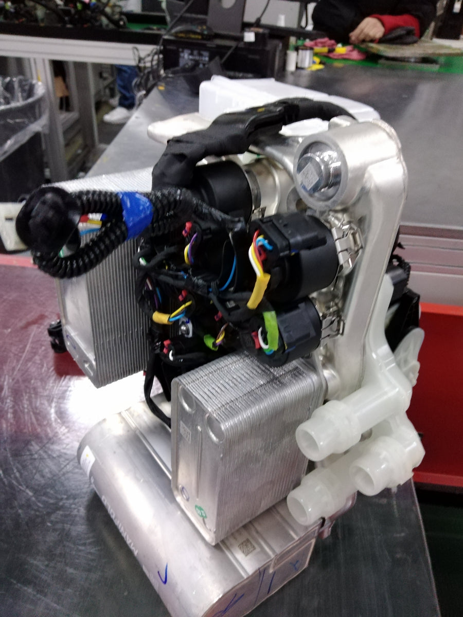Super Manifold Assembly for Tesla Model 3 & Model Y 1547595-A0-F - Tesla part photo (1547595-A0-F)