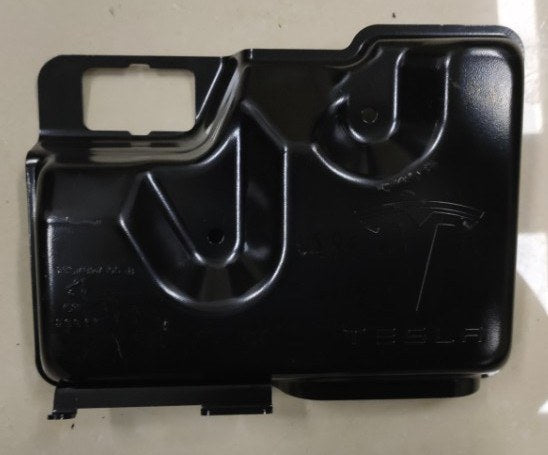 Assembly-shield-vcfront 1569303-00-A - Tesla part photo - Revision 00-A / Original