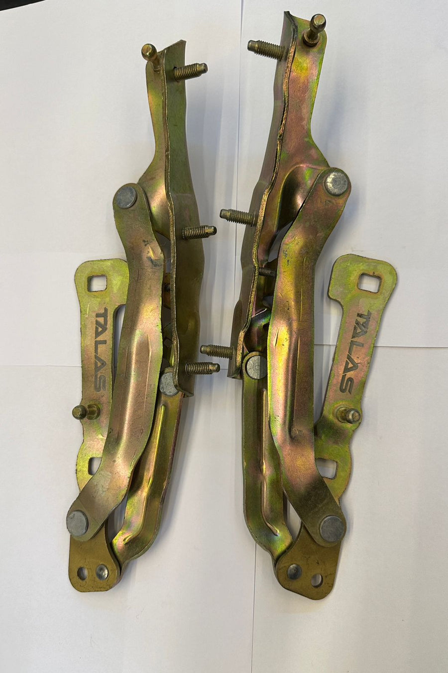 Trunk Lid Hinge for Tesla Model 3 1092820-00-E, 1092821-00-E - PRC / Right