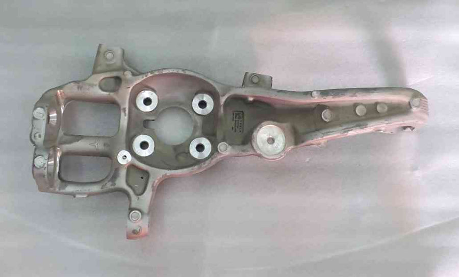 Front Knuckle for Tesla Model S 1420311-00-J, 1420316-00-J - Original / Left