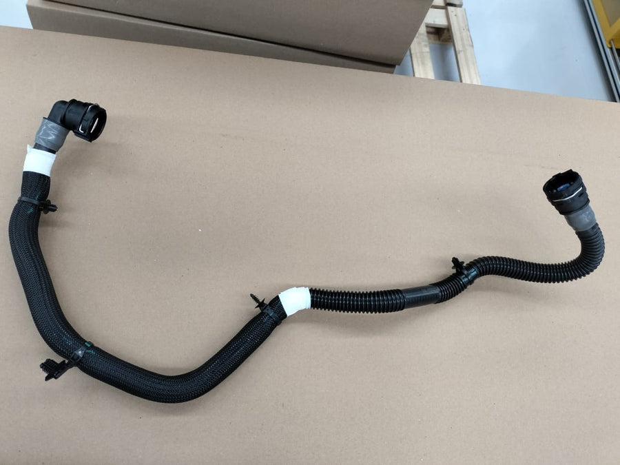 Rear Drive Unit Inverter to Oil Cooler Tube (3DU) 1077585-00-E - Tesla part photo (1077585-00-F)